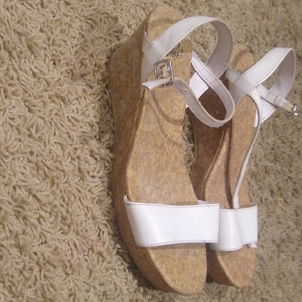 Wedges - Picture 2 of 2